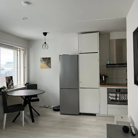 Modern One-bedroom Apartment, Perfect For A Business Or Leisure * Helsínquia